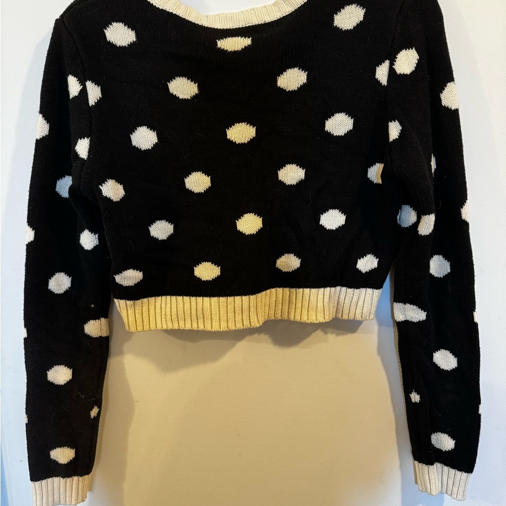 Cropped sweater